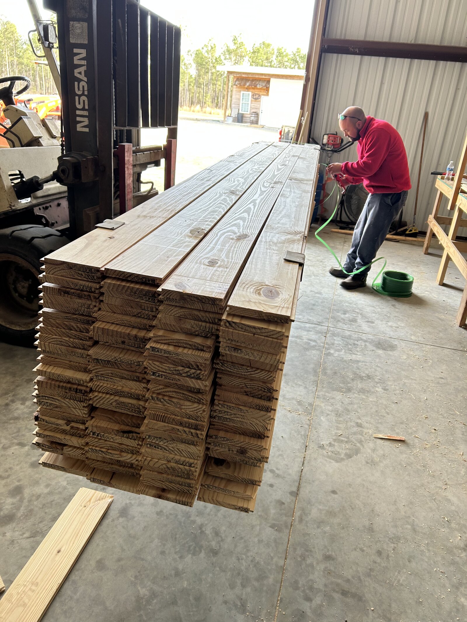 Tongue and groove boards